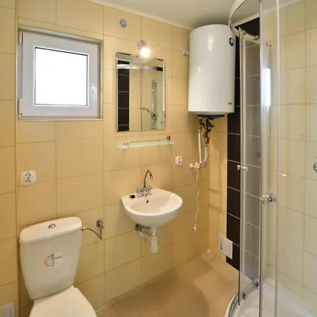 With Pool, Whirlpool, Sauna, Vakantiehuis