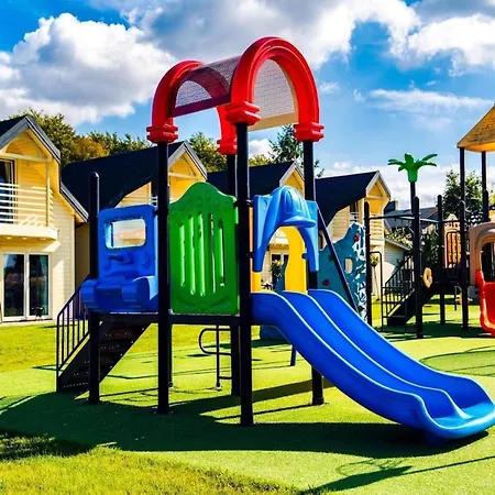 With Pool, Whirlpool, Sauna, Ustronie Morskie